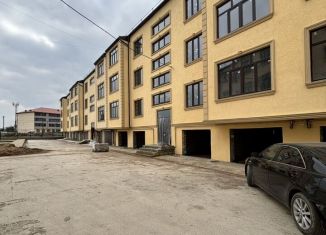 Продам двухкомнатную квартиру, 72.5 м2, Дагестанские Огни, улица Михаила Илларионовича Кутузова, 1