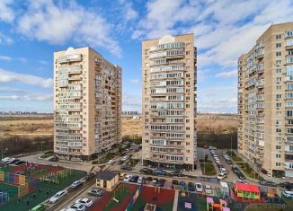 Продажа 3-ком. квартиры, 95 м2, Краснодар, Фестивальный микрорайон, Круговая улица, 4Вк5