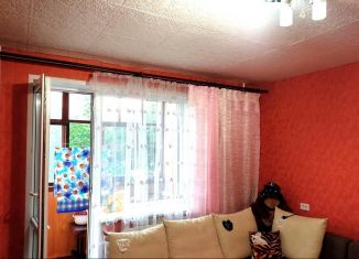 Продается 3-комнатная квартира, 77.4 м2, Йошкар-Ола, улица Петрова, 13, микрорайон Центральный