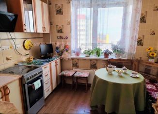 Продается 3-ком. квартира, 73.3 м2, посёлок Тельмана, Октябрьская улица, 1, ЖК В посёлке Тельмана