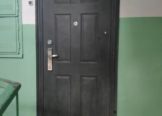 Продаю 1-комнатную квартиру, 29.6 м2, Саяногорск, микрорайон Интернациональный, 2