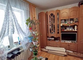 Продам 2-ком. квартиру, 44 м2, Наволоки, Советская улица, 26