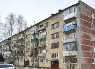 Продаю 1-ком. квартиру, 28.9 м2, городской посёлок Мга, Железнодорожная улица, 67