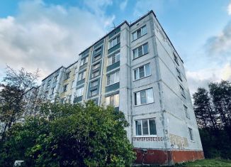 Продажа 2-комнатной квартиры, 54.1 м2, городской поселок Большая Ижора, Приморское шоссе, 9