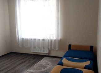 Сдаю в аренду комнату, 15 м2, Мурино, Новая улица, 7к3