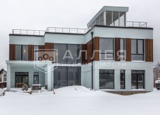 Продается дом, 400 м2, деревня Подушкино, деревня Подушкино, 47А