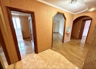 Продается 3-комнатная квартира, 92 м2, Краснодар, улица 70-летия Октября, 17, ЖК Новый город