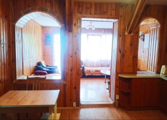 Продам однокомнатную квартиру, 63 м2, посёлок городского типа Партенит, Строительная улица, 11