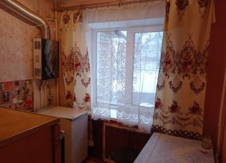 Продам 1-ком. квартиру, 31 м2, посёлок городского типа Белые Берега, Привокзальная улица, 1