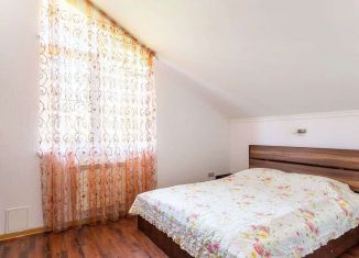 Сдача в аренду дома, 240 м2, посёлок городского типа Красная Поляна, улица Турчинского