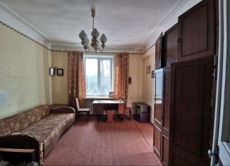 Продаю 3-комнатную квартиру, 71.1 м2, Псковская область, проспект Гагарина, 50