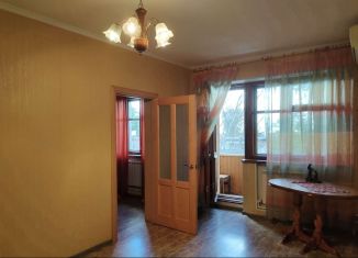 Сдам в аренду двухкомнатную квартиру, 44 м2, поселок Лоза, Советская площадь