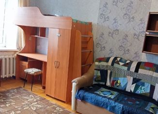 Сдается в аренду комната, 18 м2, Йошкар-Ола, улица Баумана, 66, Октябрьский микрорайон