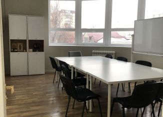 Сдам помещение свободного назначения, 35 м2, Махачкала, улица Ирчи Казака, 18Л, Ленинский район