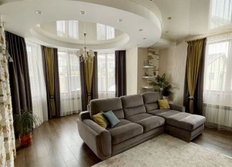 Продам дом, 220 м2, Череповец, Солнечная улица, 4