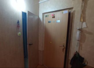 Продаю трехкомнатную квартиру, 80 м2, Камышин, 6-й микрорайон, 3