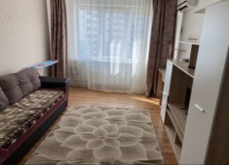 Сдается в аренду 1-ком. квартира, 38 м2, Краснодарский край, проспект Ленина