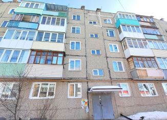 Продаю 2-комнатную квартиру, 42 м2, Нижегородская область, 2-й микрорайон, 17
