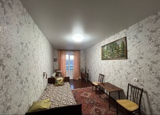 Продается 3-комнатная квартира, 63 м2, Нижегородская область, улица Калинина, 38