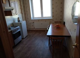 Сдам 3-комнатную квартиру, 80 м2, Всеволожск, проспект Добровольского