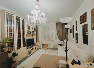 Продам трехкомнатную квартиру, 80 м2, Ставропольский край, улица Пальмиро Тольятти, 263к2