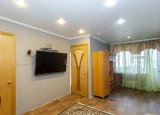 Продаю двухкомнатную квартиру, 43 м2, Кемеровская область, улица Космонавтов, 14