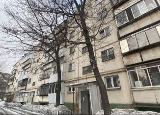 Продается 2-комнатная квартира, 45 м2, Челябинск, улица Героев Танкограда, 48