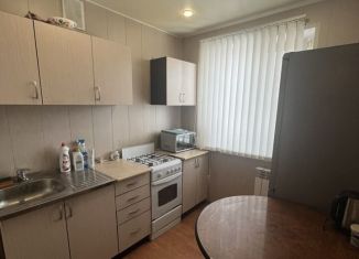 Продам 1-ком. квартиру, 32 м2, Рязань, улица Великанова, 1к1