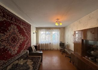 Продается 3-комнатная квартира, 58.5 м2, Свердловская область, улица Свердлова, 7