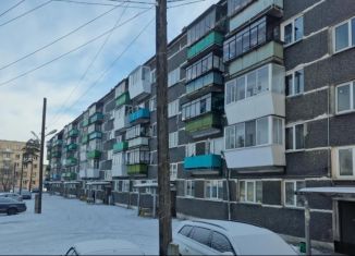 Продажа четырехкомнатной квартиры, 59.2 м2, Челябинская область, Профессиональная улица, 26