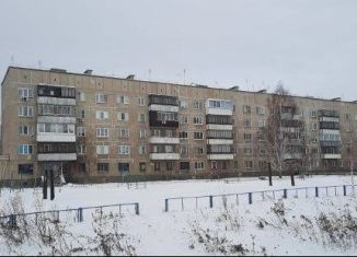 Продается 2-комнатная квартира, 50.6 м2, Челябинская область, улица Терешковой, 9