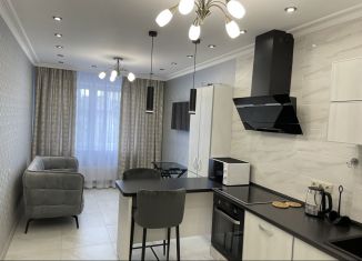 Сдаю однокомнатную квартиру, 47 м2, Пермь, улица Революции, 48В, ЖК Гулливер