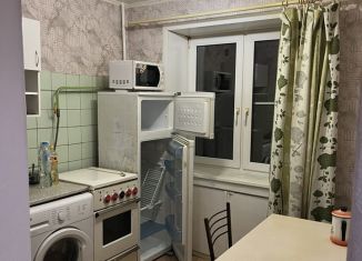 Продается двухкомнатная квартира, 42.2 м2, рабочий посёлок Менделеево, Институтская улица, 19