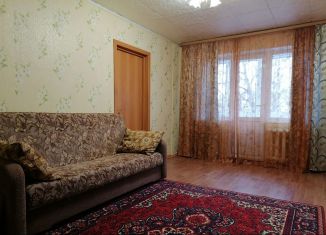 Сдам 2-комнатную квартиру, 43.4 м2, Луга, проспект Урицкого, 70