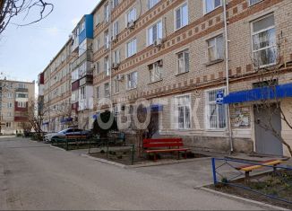 Продается однокомнатная квартира, 30 м2, Кропоткин, проспект Ворошилова