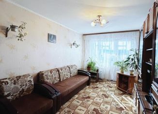 Продаю 3-комнатную квартиру, 62 м2, Ульяновск, улица Врача Михайлова, 38