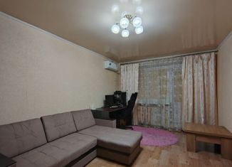 Трехкомнатная квартира на продажу, 64.5 м2, Астраханская область, Хибинская улица, 6