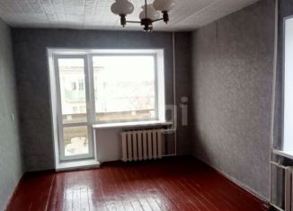 Продаю однокомнатную квартиру, 30.5 м2, Кыштым, улица Челюскинцев, 55А