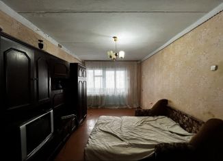 Продам 3-комнатную квартиру, 61.6 м2, Майский, улица Гагарина, 16