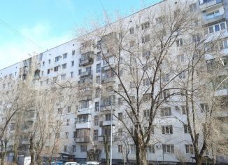 Продажа 2-комнатной квартиры, 41.6 м2, Волгоградская область, улица Маршала Ерёменко, 110