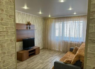Сдам 1-комнатную квартиру, 32 м2, Челябинская область, проспект Карла Маркса, 107