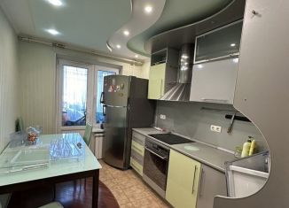 3-комнатная квартира на продажу, 62 м2, Петропавловск-Камчатский, улица Дзержинского, 2А