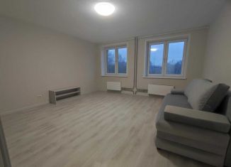 Сдаю 3-комнатную квартиру, 80 м2, Свердловская область, улица Спутников, 16/3