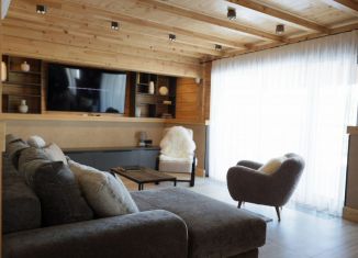 Сдается коттедж, 400 м2, Республика Алтай, Горная улица, 37