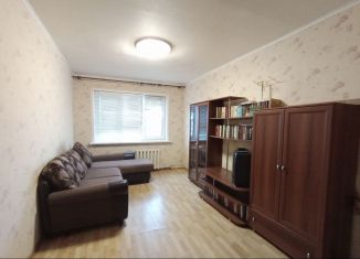 Продается 2-ком. квартира, 44.5 м2, Волжский, Советская улица, 10