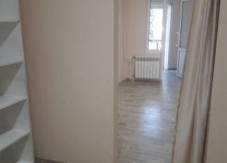 Сдается в аренду помещение свободного назначения, 16.5 м2, Златоуст, 3-й микрорайон проспекта имени Ю.А. Гагарина, 35