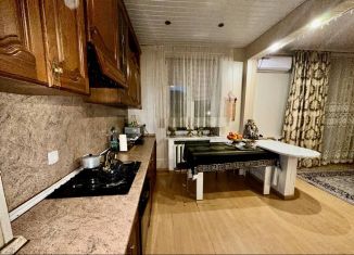 Продажа 3-ком. квартиры, 74.1 м2, Салават, Первомайская улица, 2