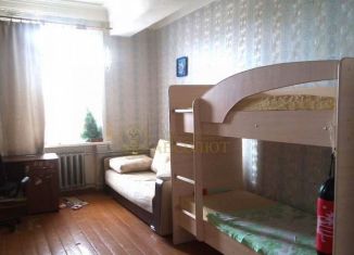 Сдается в аренду 1-комнатная квартира, 44.5 м2, Ревда, улица Максима Горького, 30