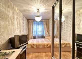 Продажа 2-ком. квартиры, 43.7 м2, Челябинск, улица Калмыкова, 7Б