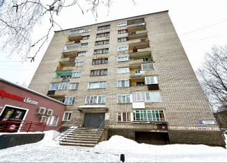 Продам комнату, 11.8 м2, Киров, Советская улица, 24